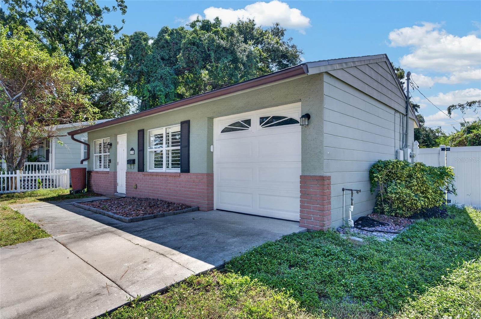2138 7TH AVENUE N, St Petersburg, FL 33713