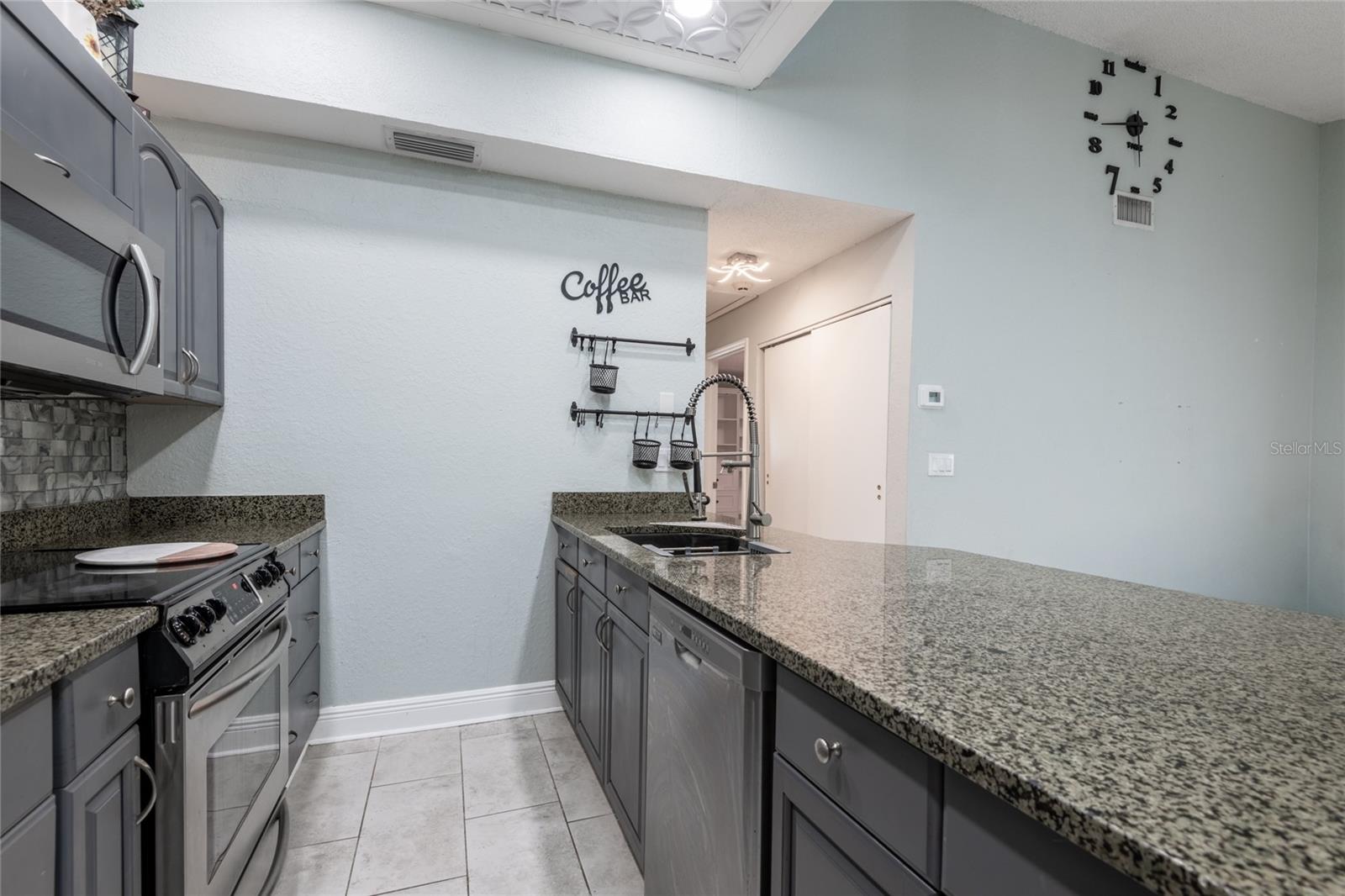1944 ELAINE DRIVE, #1944, Clearwater, FL 33760