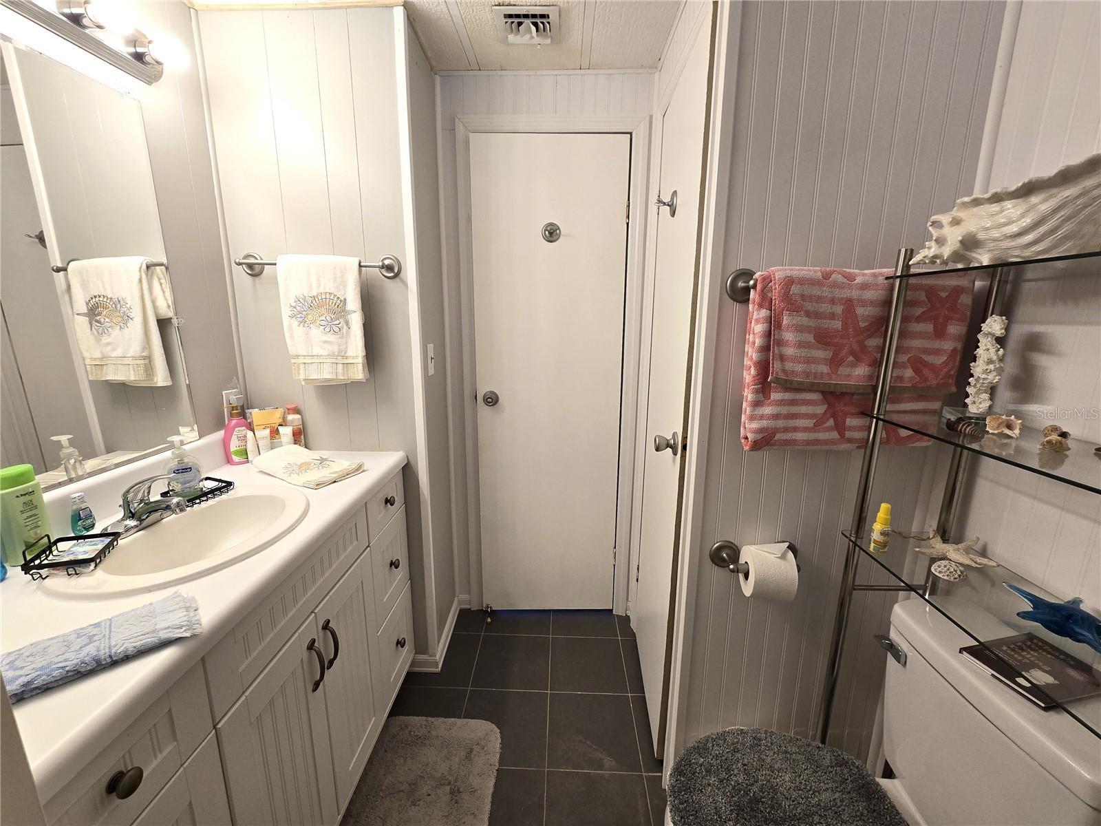 2122 WATERVIEW DRIVE, Holiday, FL 34691