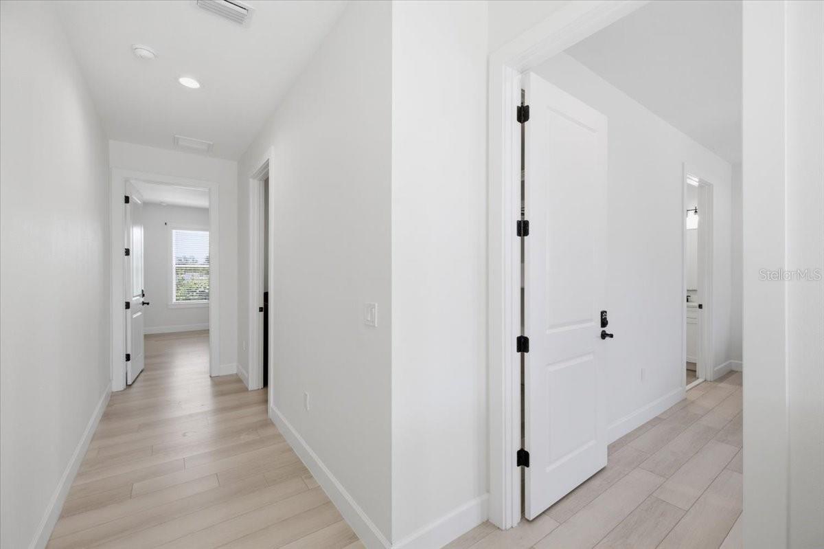3rd floor hall