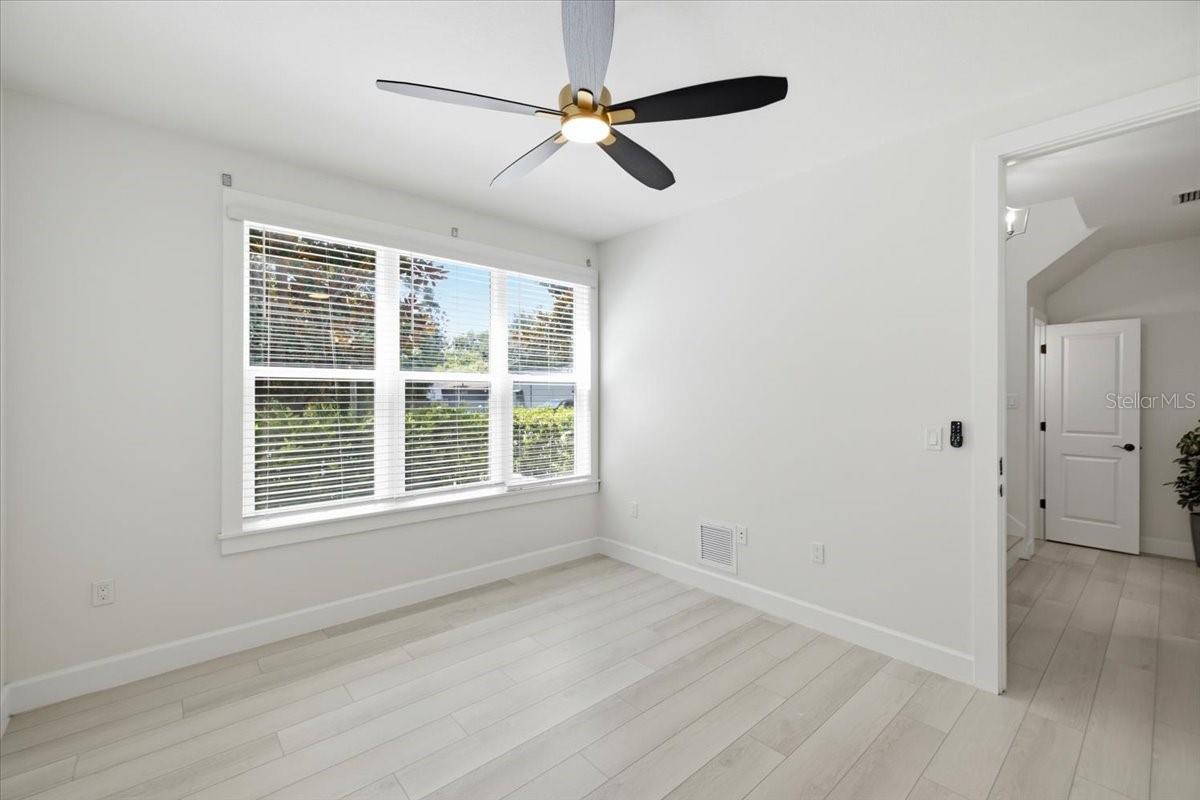 4917 N NEBRASKA AVENUE, Tampa, FL 33603