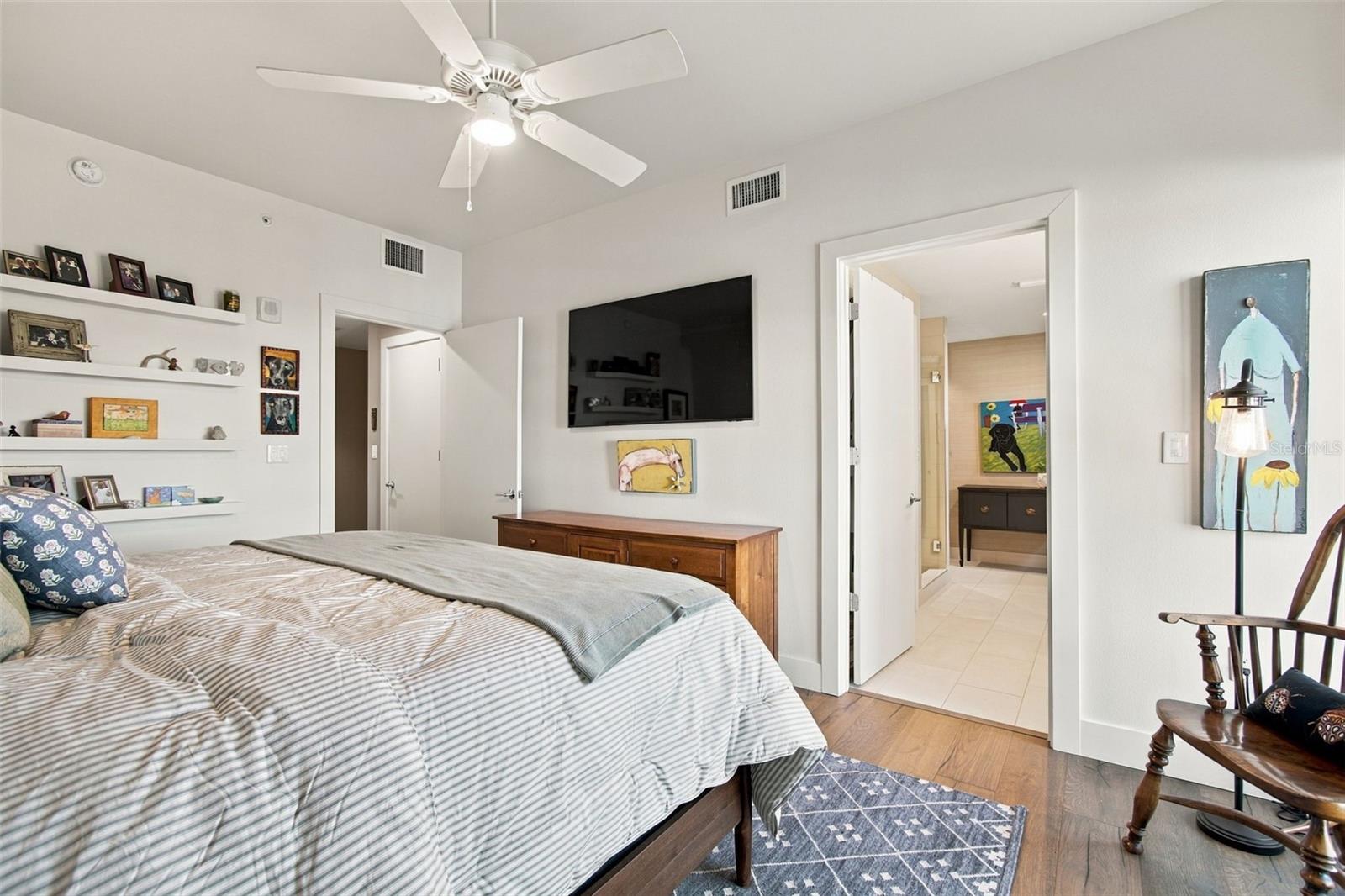 199 DALI BOULEVARD, #807, St Petersburg, FL 33701