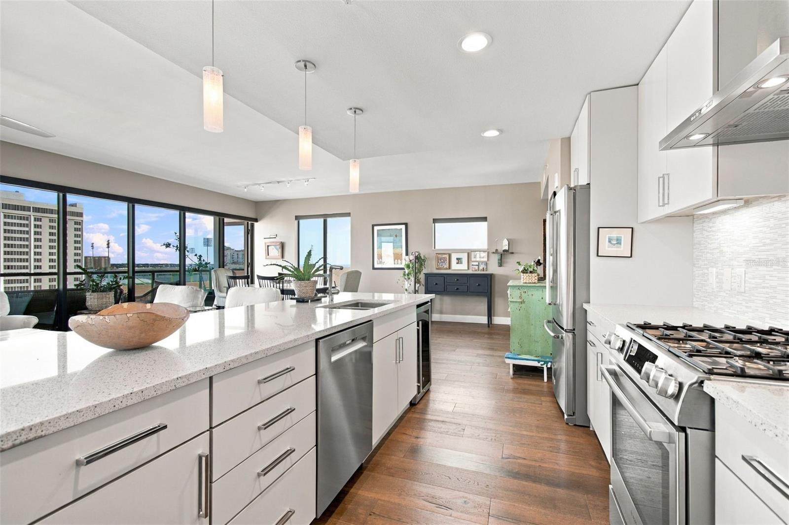 199 DALI BOULEVARD, #807, St Petersburg, FL 33701