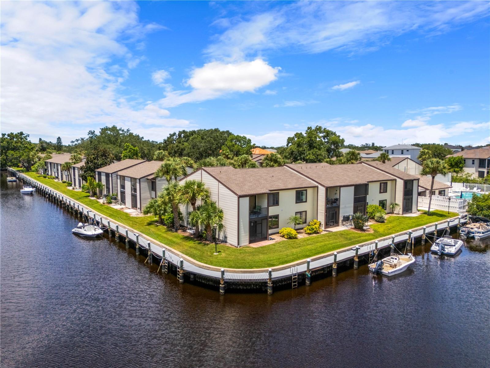 428 MOORINGS COVE DRIVE, #7F, Tarpon Springs, FL 34689