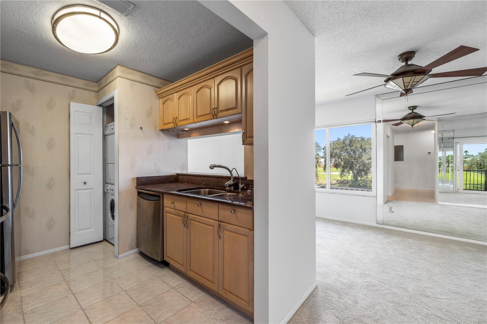 428 MOORINGS COVE DRIVE, #7F, Tarpon Springs, FL 34689