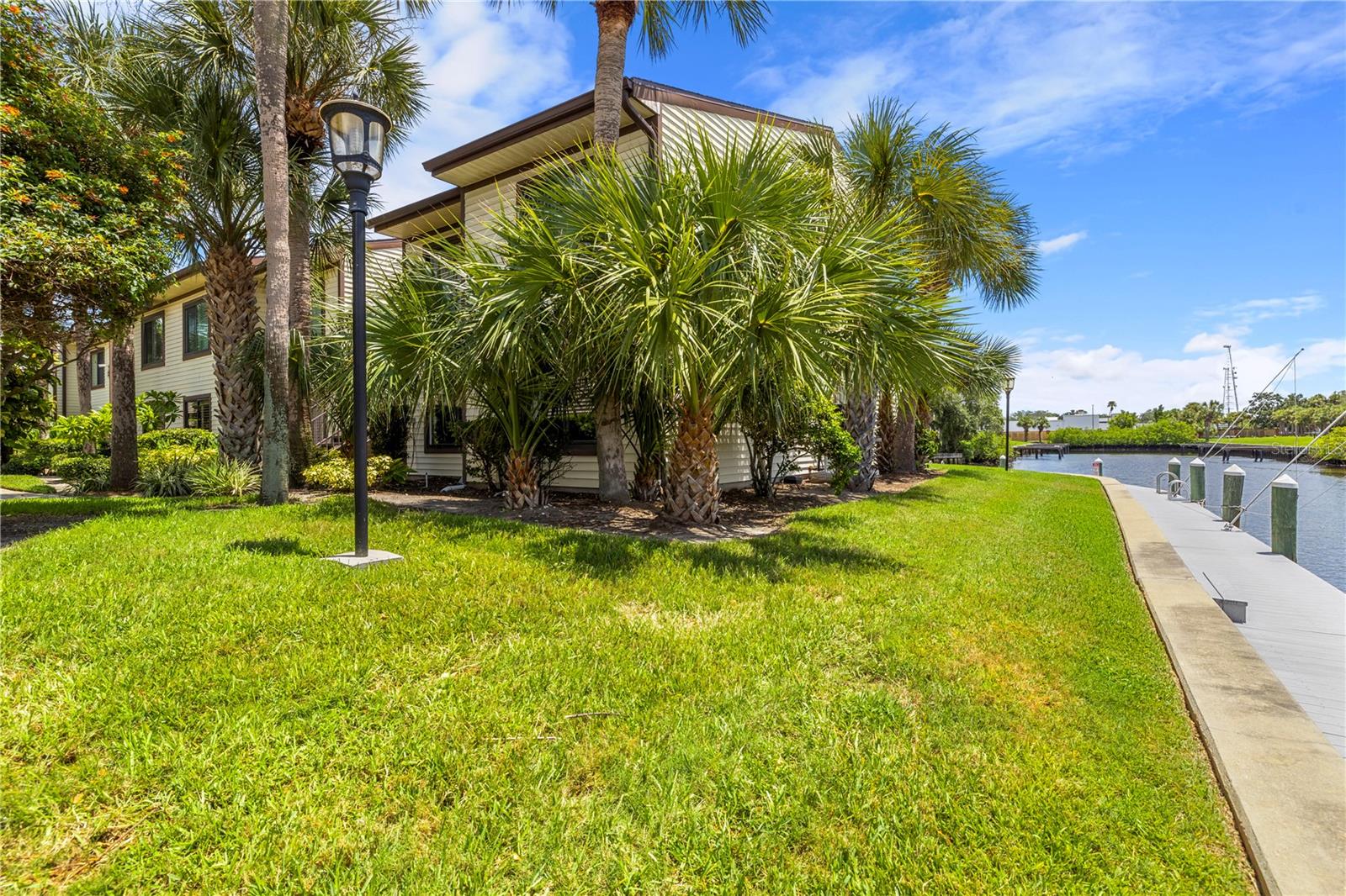 428 MOORINGS COVE DRIVE, #7F, Tarpon Springs, FL 34689