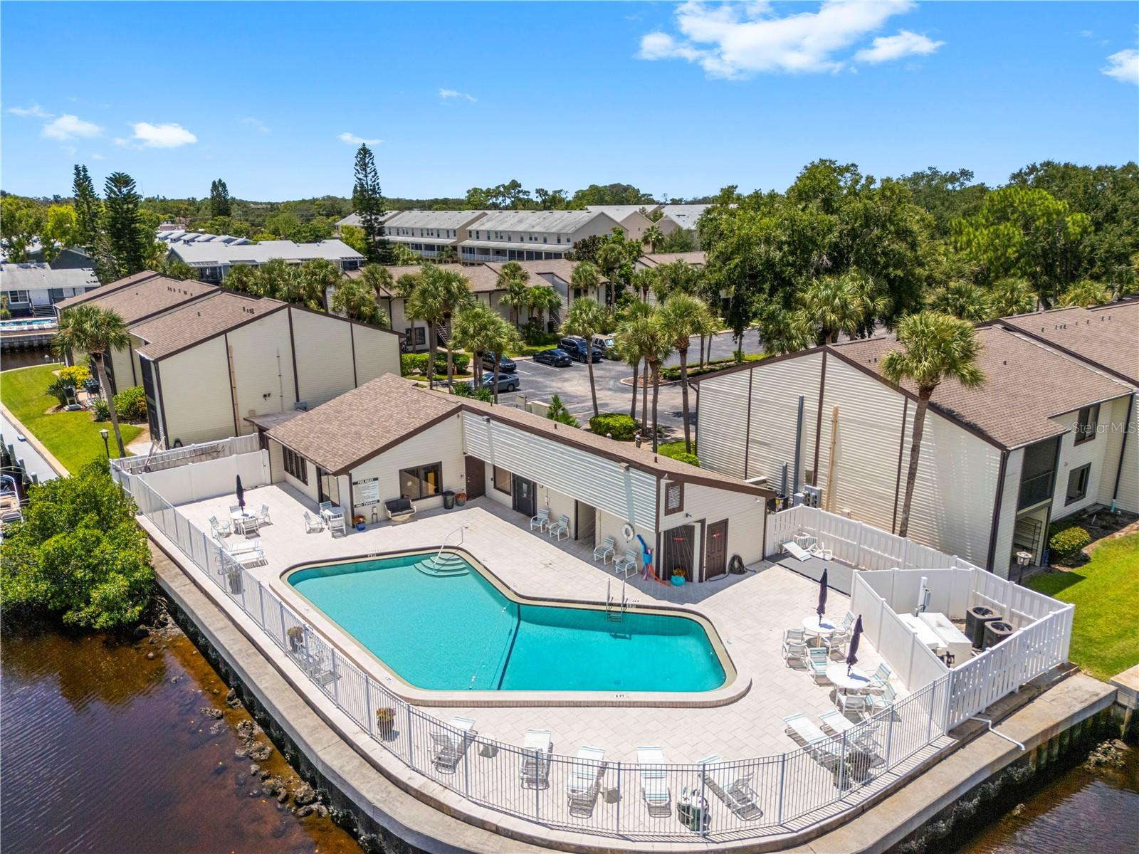428 MOORINGS COVE DRIVE, #7F, Tarpon Springs, FL 34689