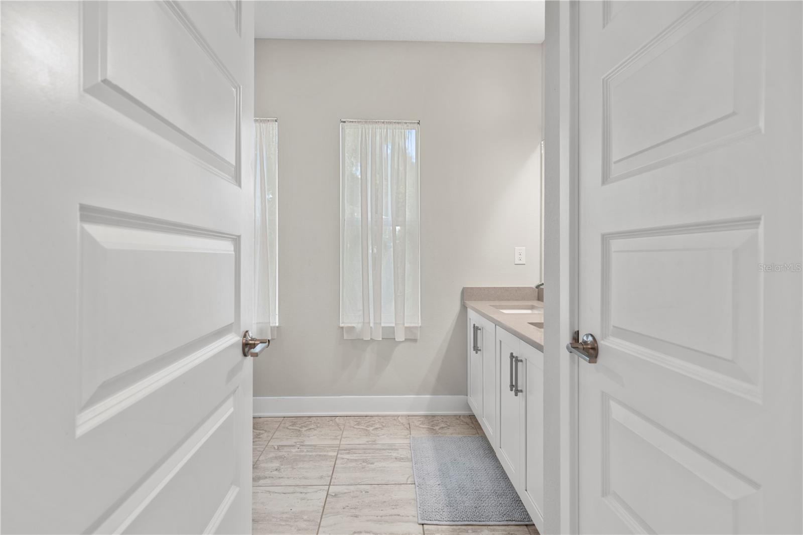 1415 CRYSTAL LAKE DRIVE, Lakeland, FL 33801
