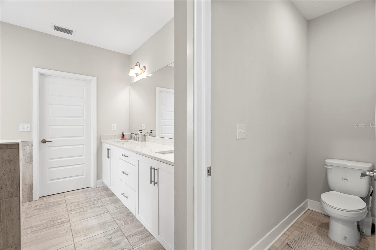 1415 CRYSTAL LAKE DRIVE, Lakeland, FL 33801