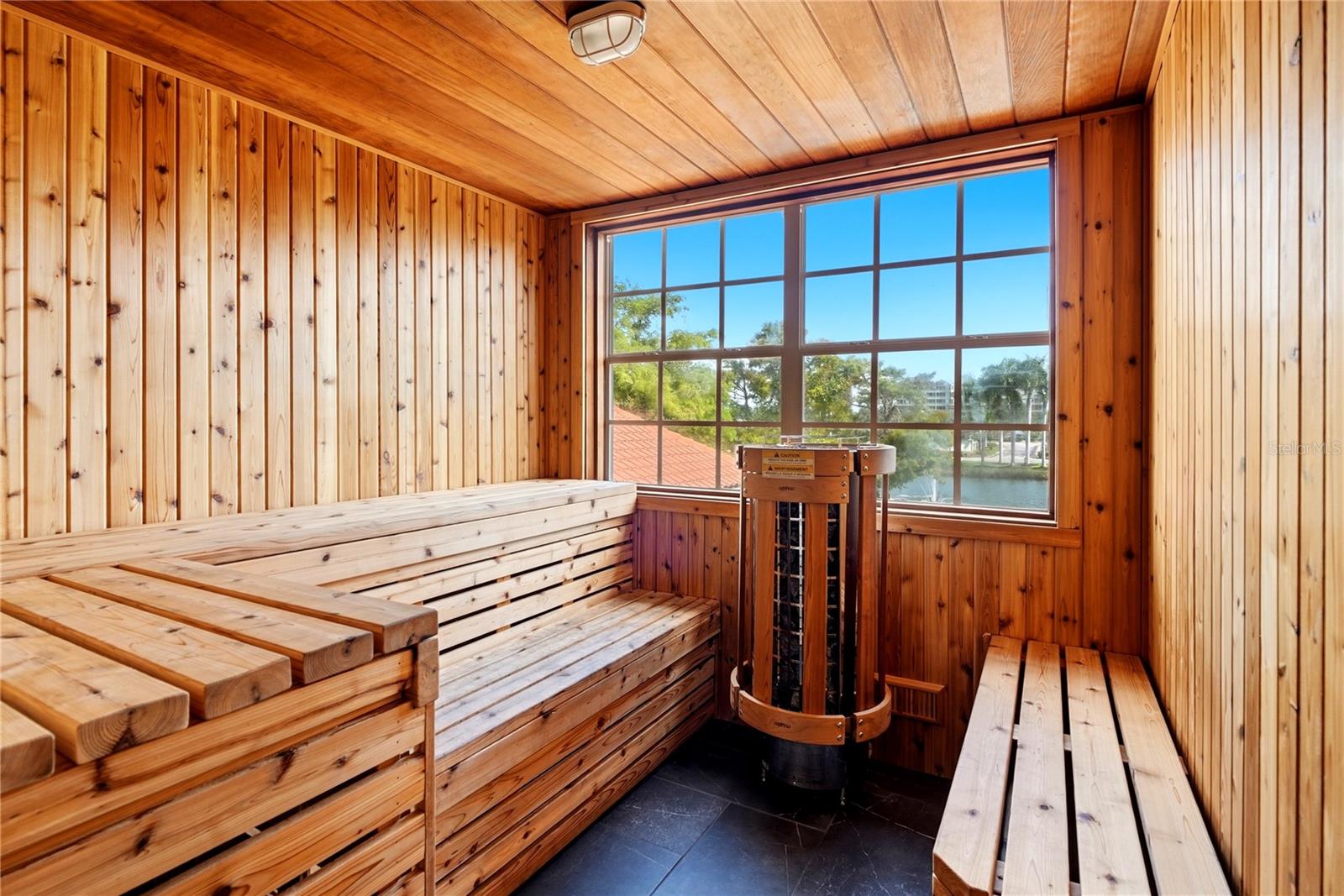 Dry Sauna