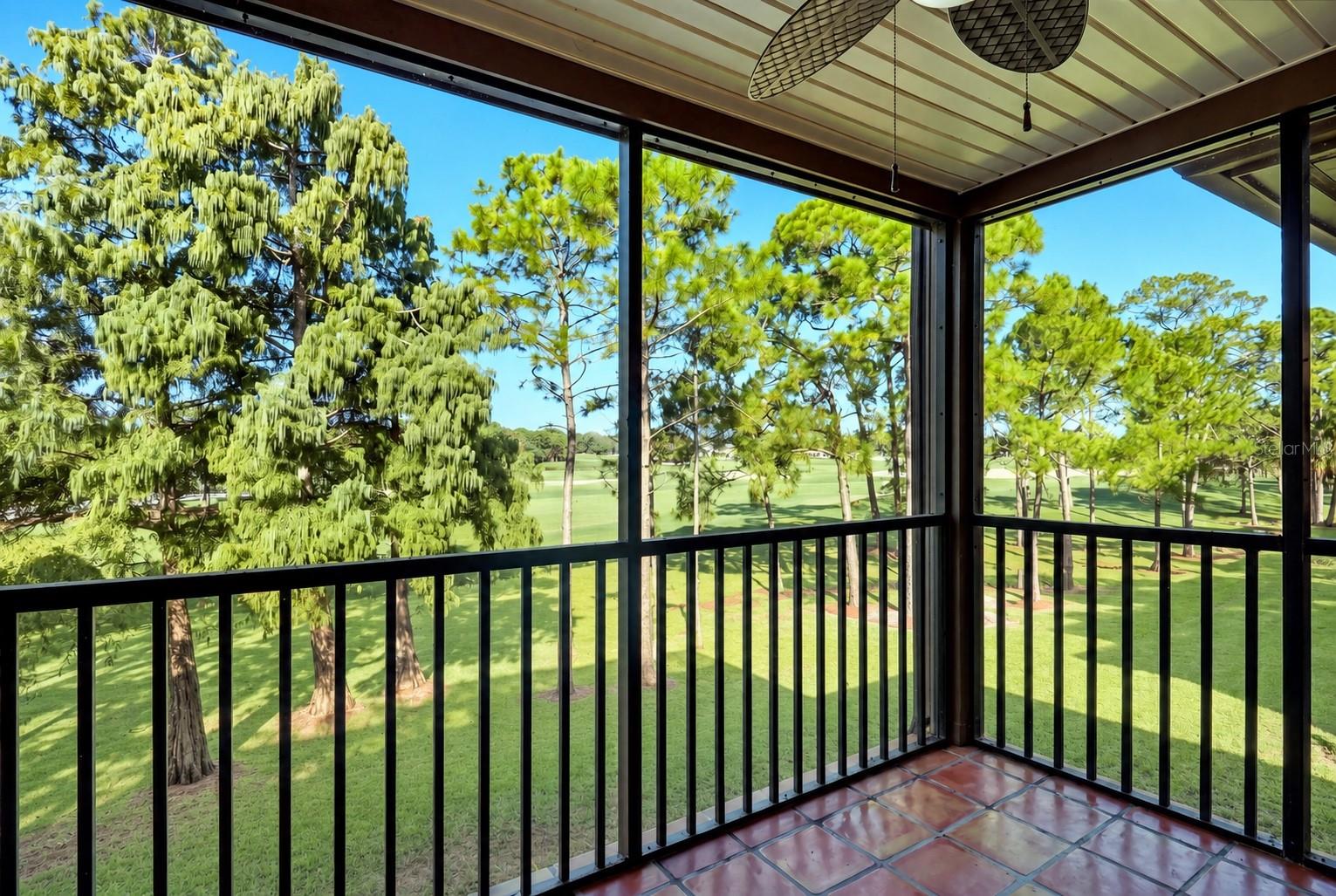2400 FEATHER SOUND DRIVE, #427, Clearwater, FL 33762