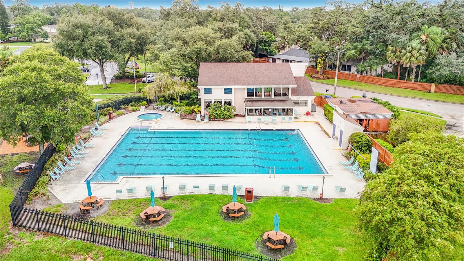 14732 PINE GLEN CIRCLE, Lutz, FL 33559