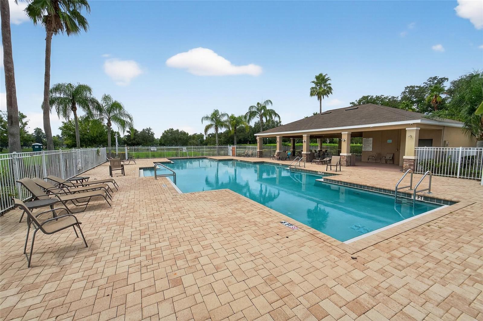 2052 GREENWOOD VALLEY DRIVE, Plant City, FL 33563
