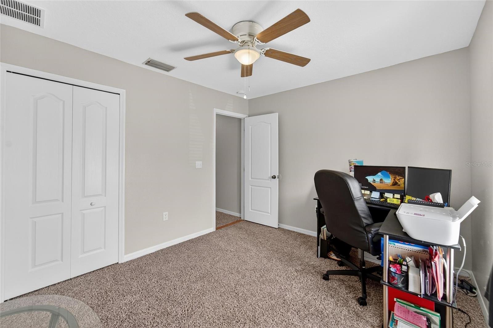 2052 GREENWOOD VALLEY DRIVE, Plant City, FL 33563