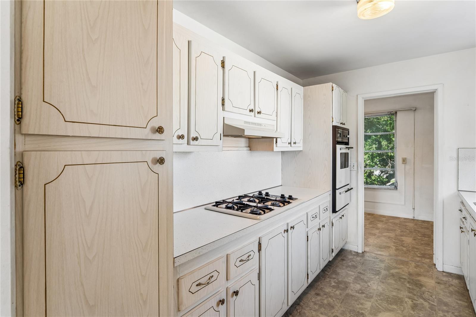 5530 N 80TH STREET, #C308, St Petersburg, FL 33709