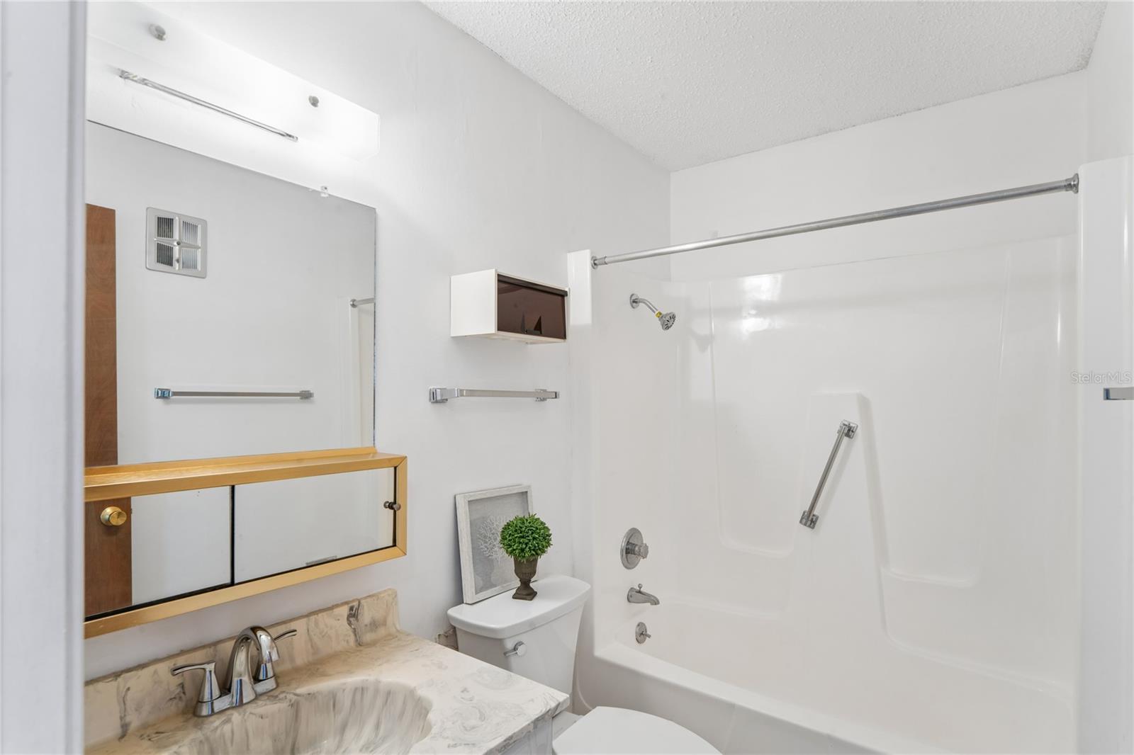 5530 N 80TH STREET, #C308, St Petersburg, FL 33709
