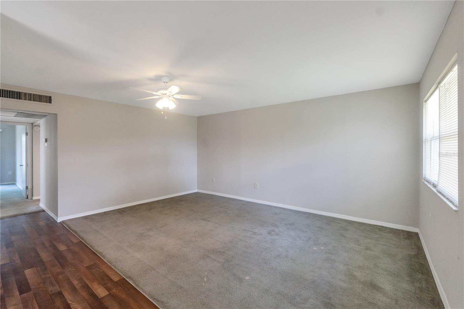 201 KINGS BOULEVARD, #5, Sun City Center, FL 33573 201 KINGS BOULEVARD, #5, Sun City Center, FL 33573