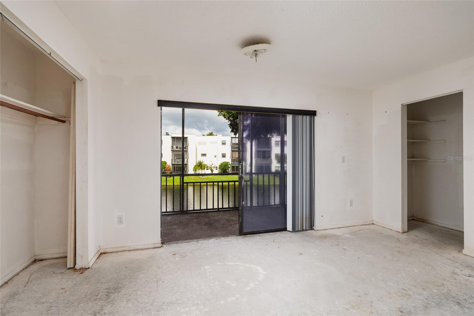 5980 TERRACE PARK DRIVE N, #208, St Petersburg, FL 33709