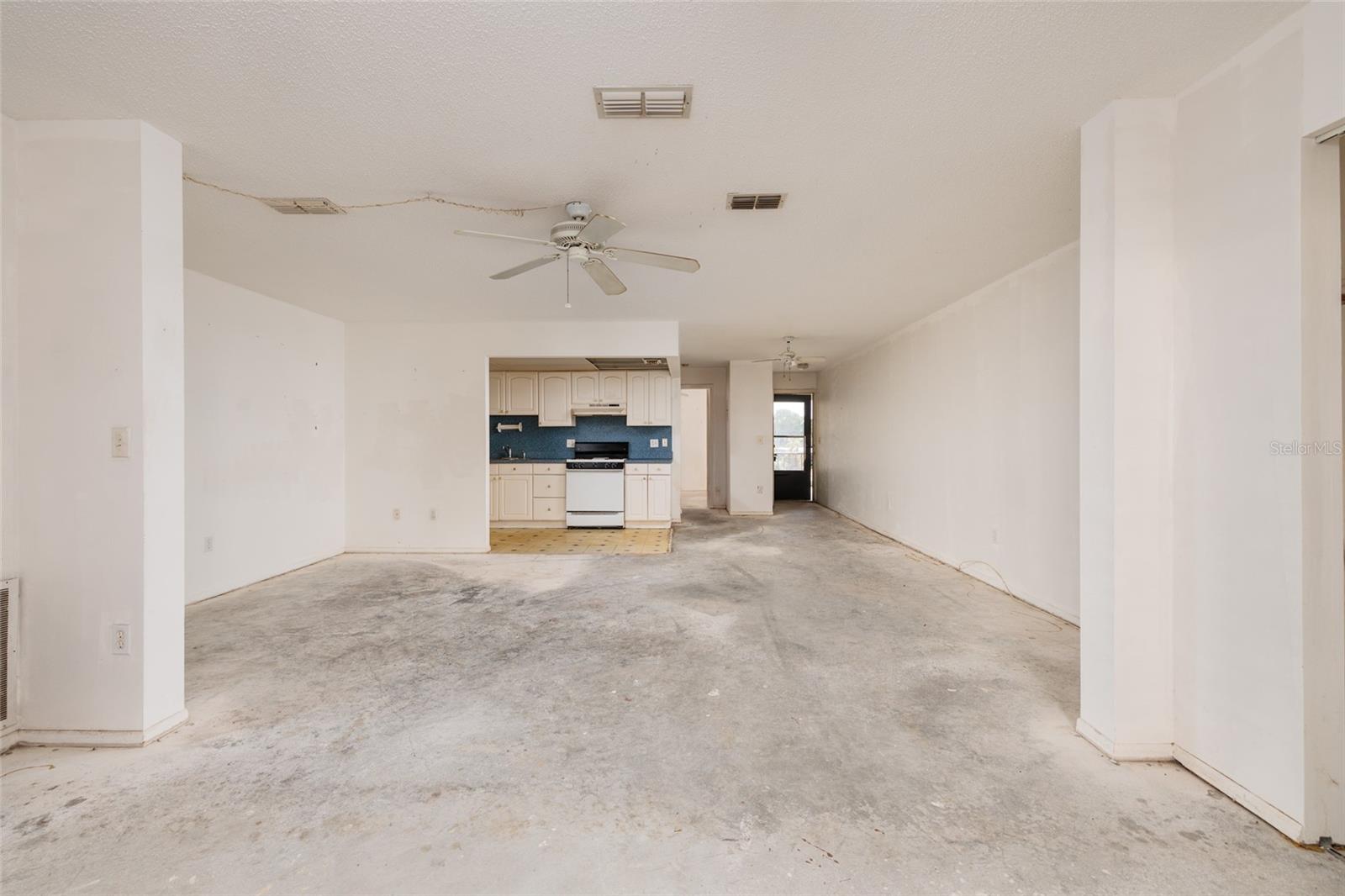 5980 TERRACE PARK DRIVE N, #208, St Petersburg, FL 33709 5980 TERRACE PARK DRIVE N, #208, St Petersburg, FL 33709