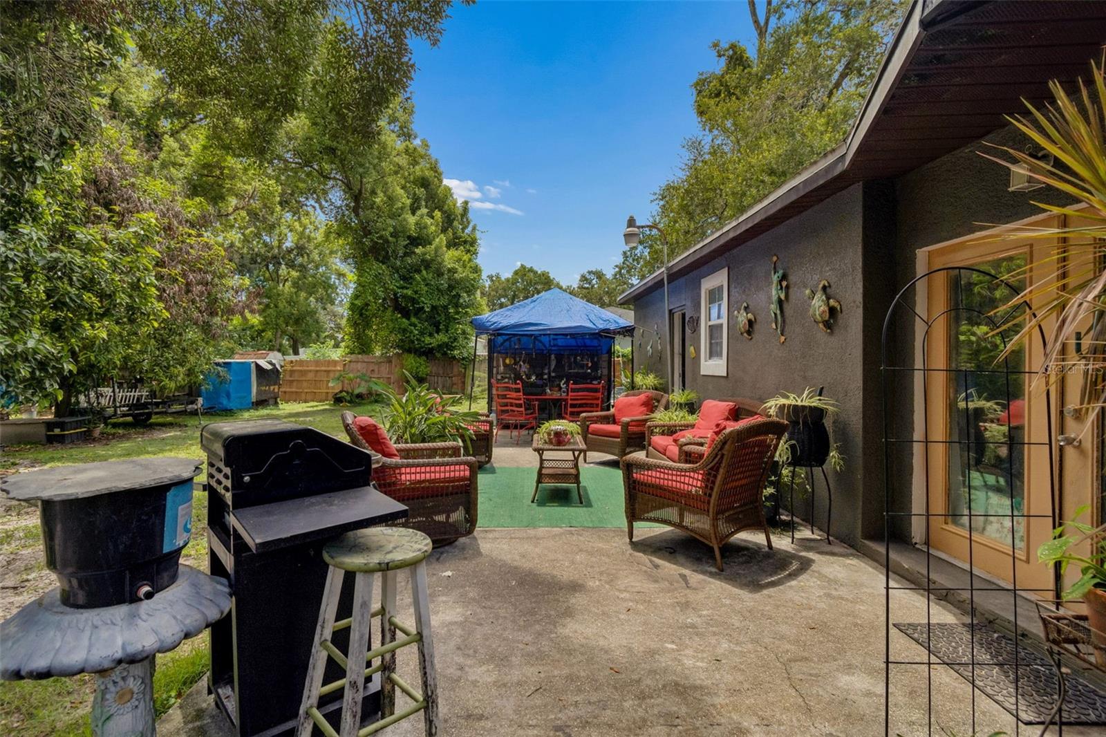 7307 N HUNTLEY AVENUE, Tampa, FL 33604