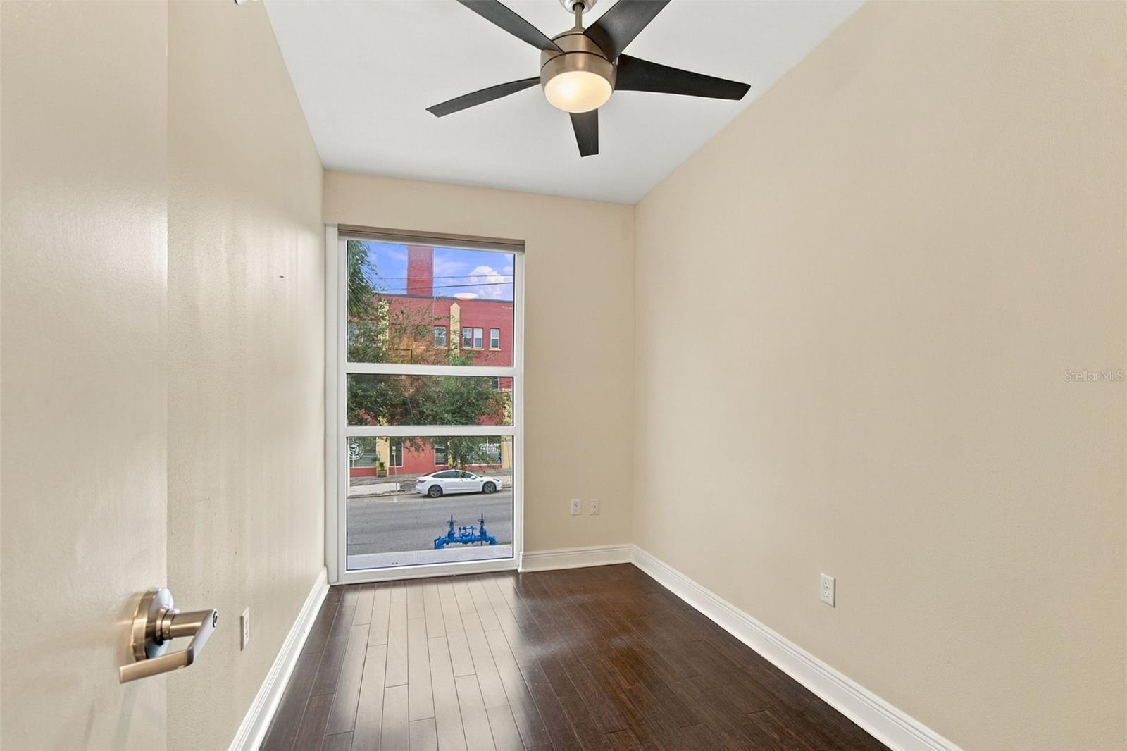 205 5TH AVENUE N, #201, St Petersburg, FL 33701