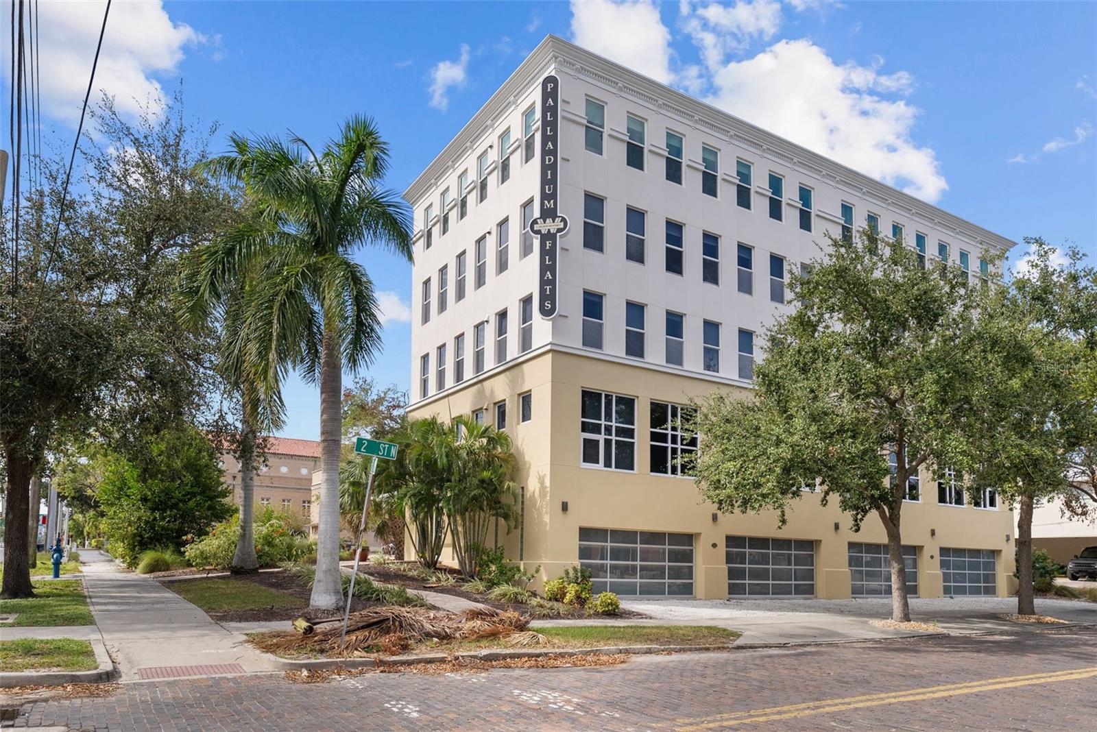 205 5TH AVENUE N, #201, St Petersburg, FL 33701