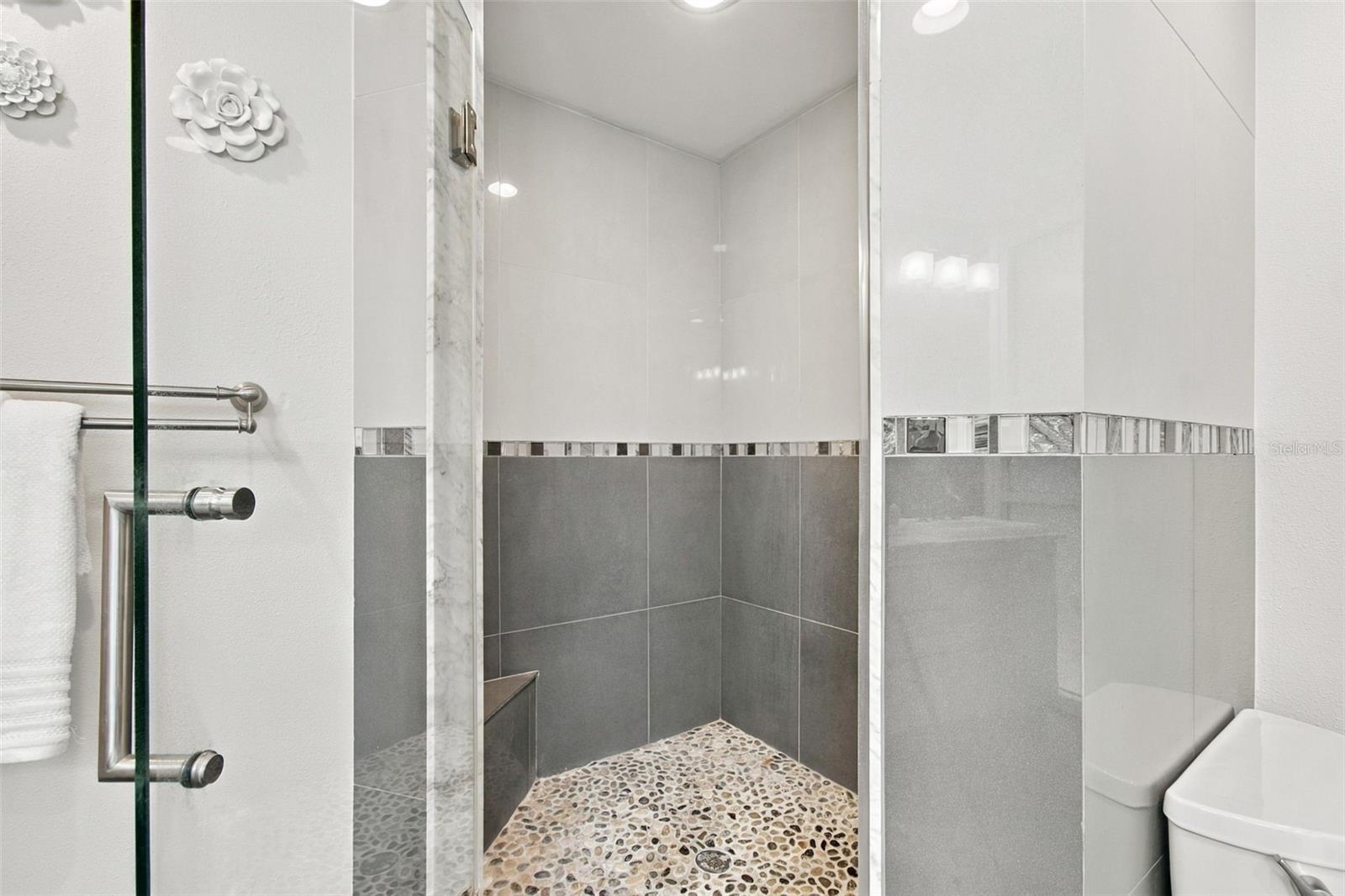205 5TH AVENUE N, #201, St Petersburg, FL 33701