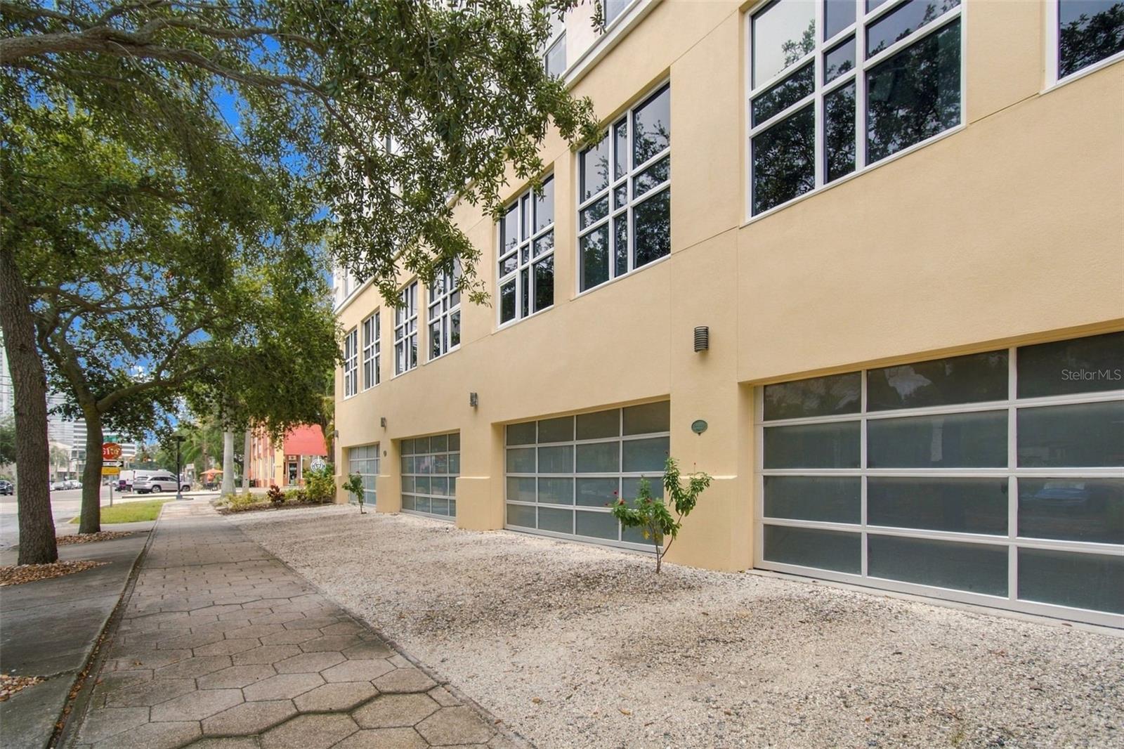 205 5TH AVENUE N, #201, St Petersburg, FL 33701