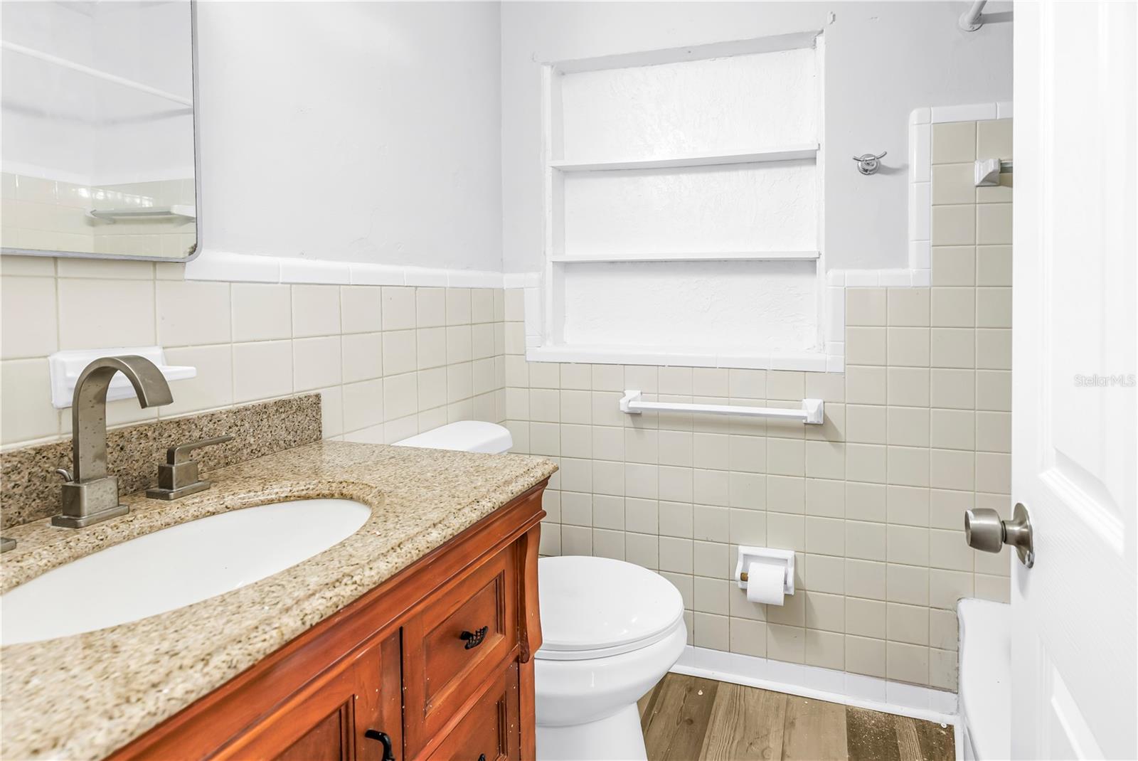 2000 27TH AVENUE N, St Petersburg, FL 33713
