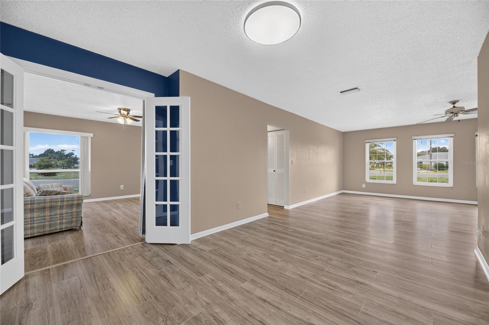1743 COCO PALM CIRCLE, Sun City Center, FL 33573