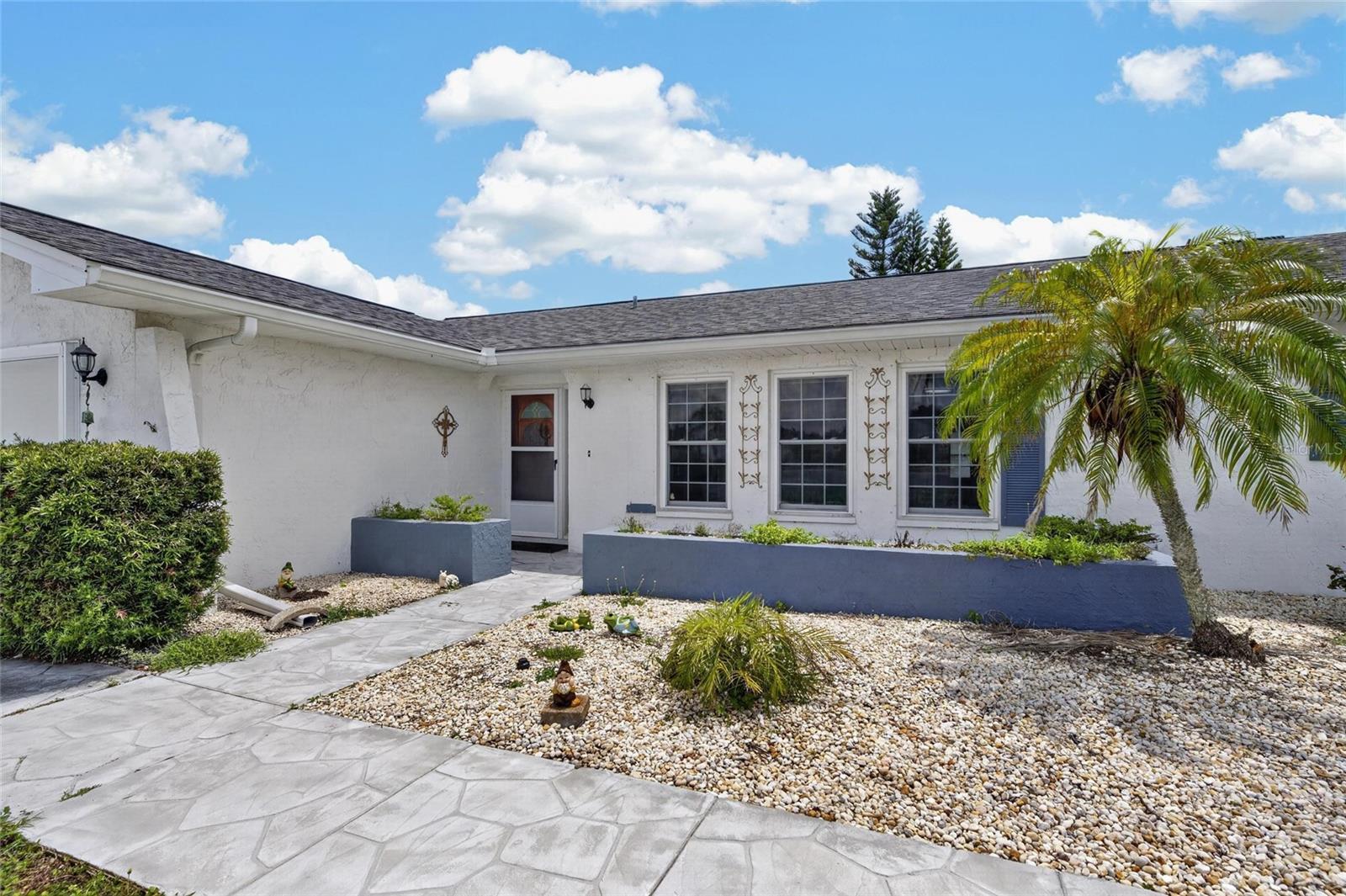 1743 COCO PALM CIRCLE, Sun City Center, FL 33573