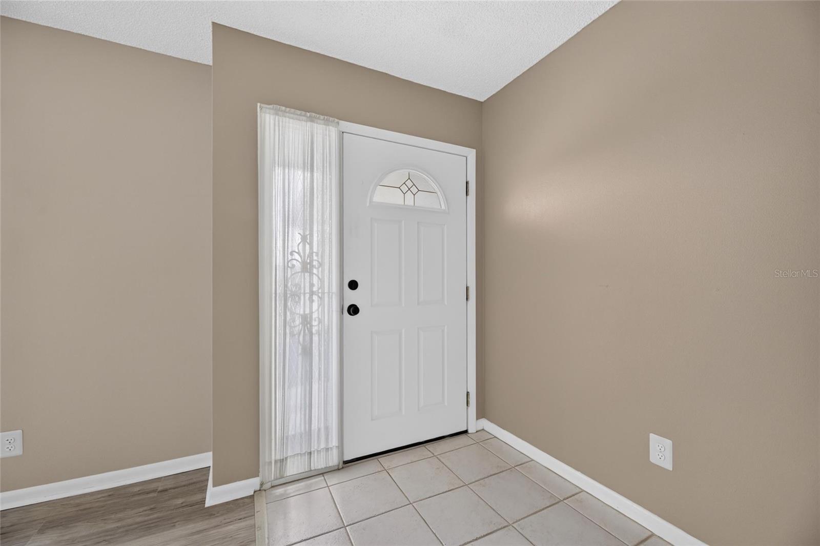 1743 COCO PALM CIRCLE, Sun City Center, FL 33573