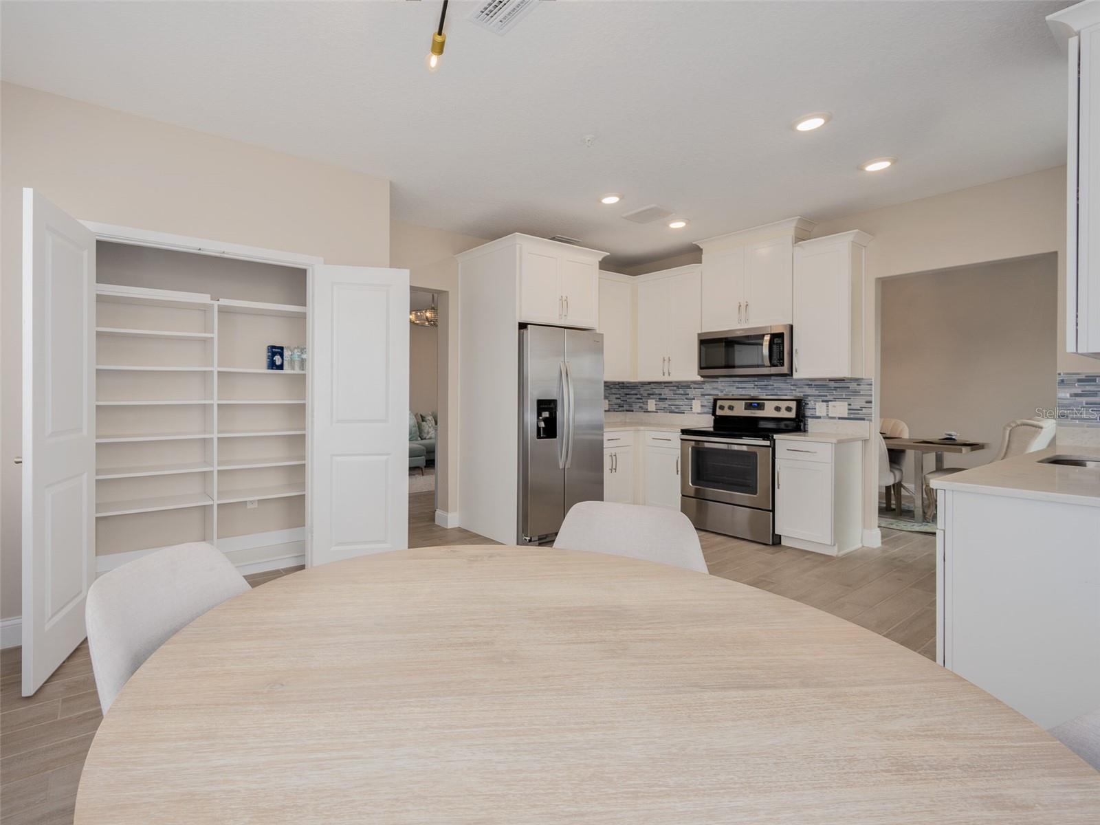 7517 LAUREATE BOULEVARD, #4303, Orlando, FL 32827