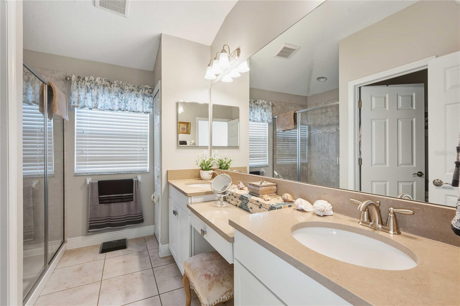30263 SOUTHWELL LANE, Wesley Chapel, FL 33543