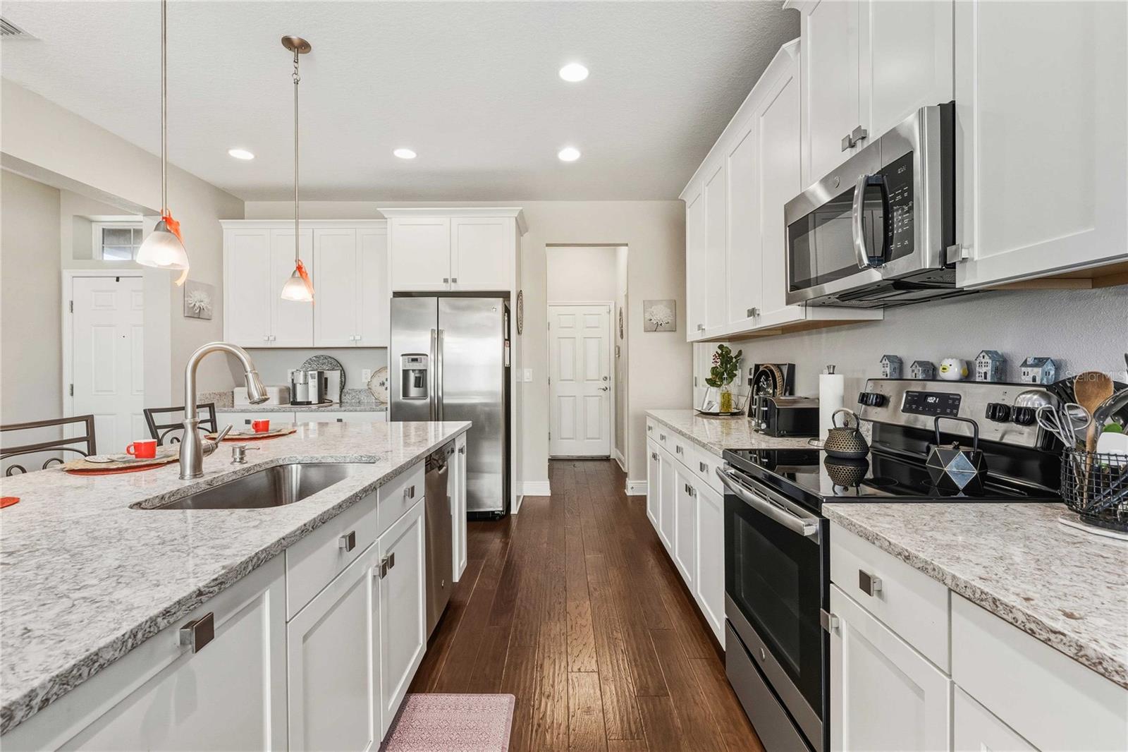 30263 SOUTHWELL LANE, Wesley Chapel, FL 33543