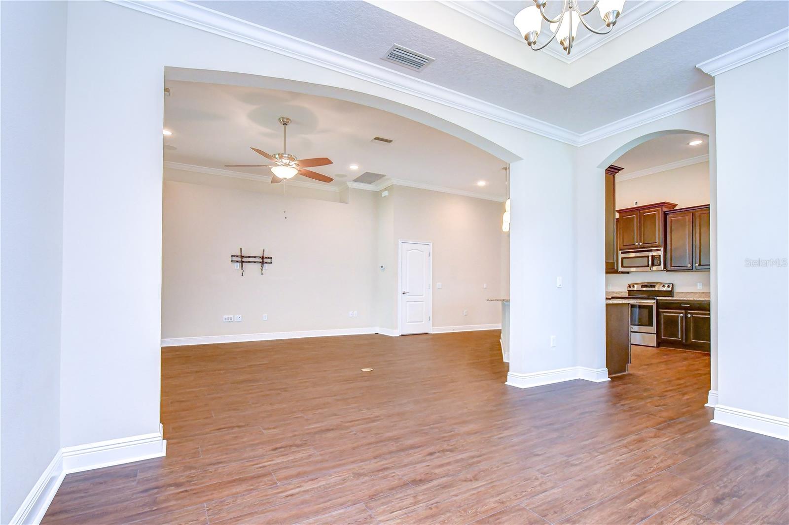 826 VINO VERDE CIRCLE, Brandon, FL 33511