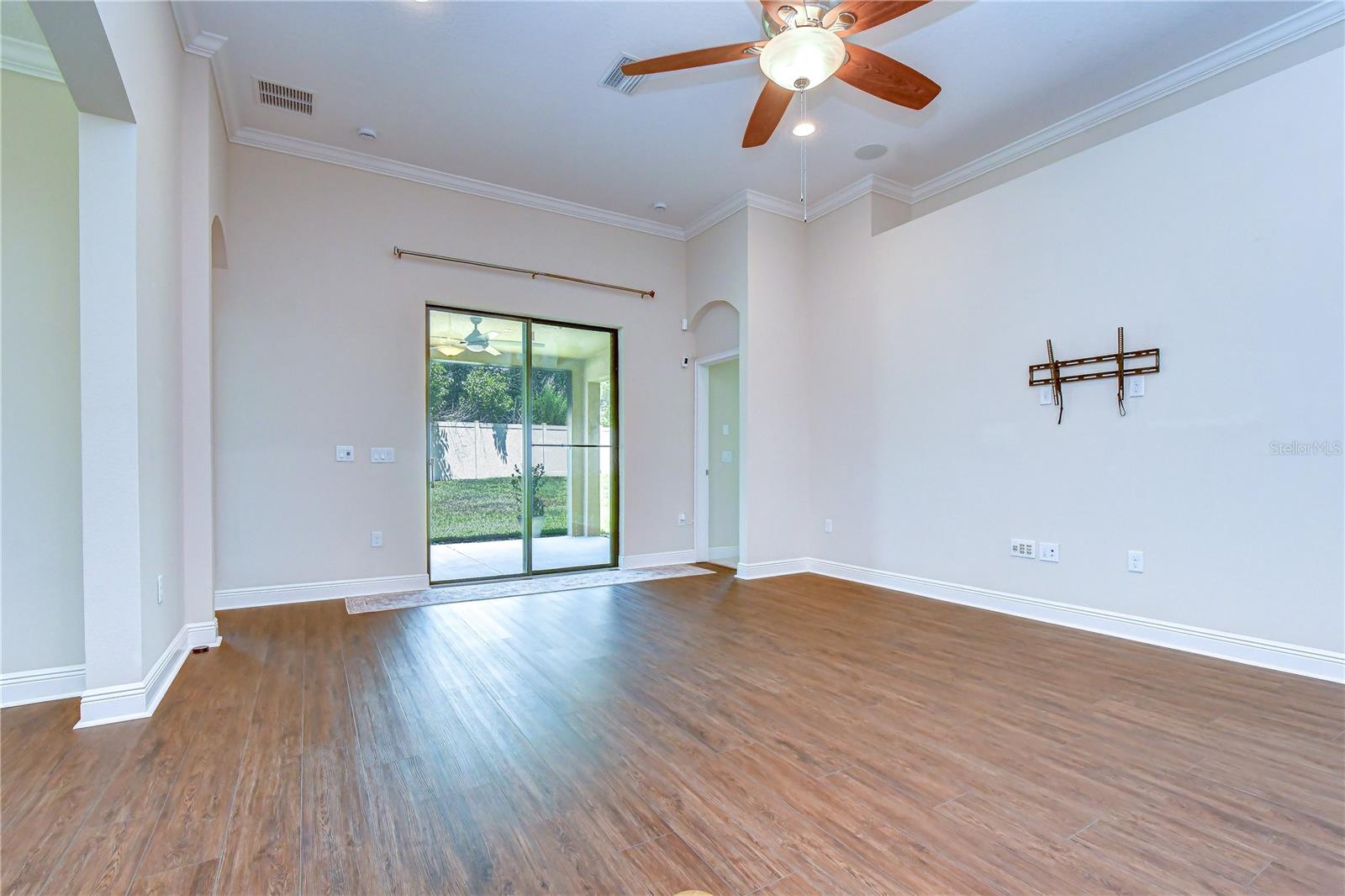 826 VINO VERDE CIRCLE, Brandon, FL 33511