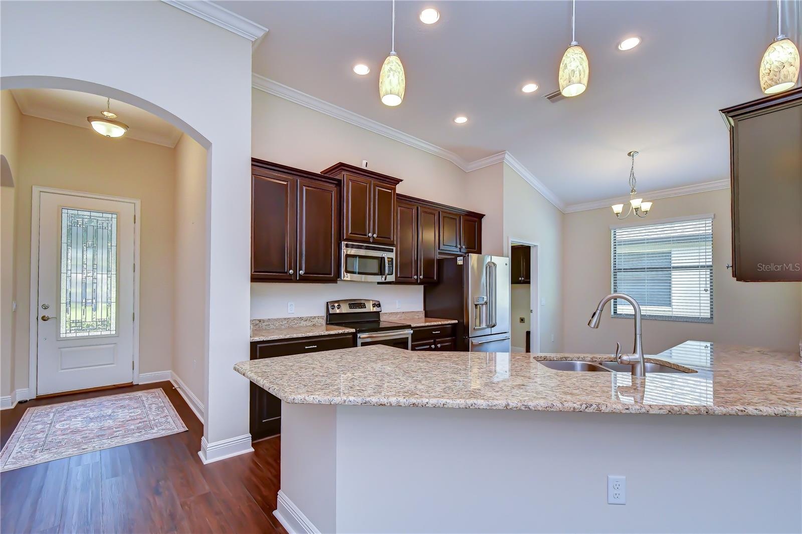 826 VINO VERDE CIRCLE, Brandon, FL 33511