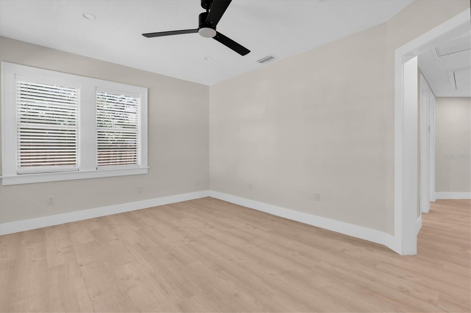 104 W LAMBRIGHT STREET, Tampa, FL 33604 104 W LAMBRIGHT STREET, Tampa, FL 33604