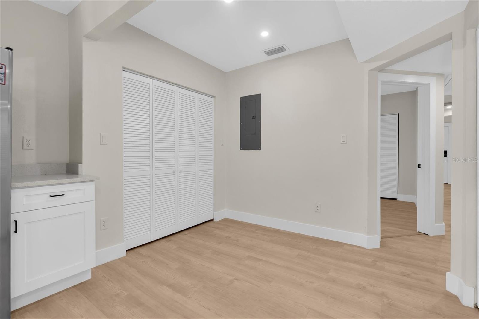 104 W LAMBRIGHT STREET, Tampa, FL 33604