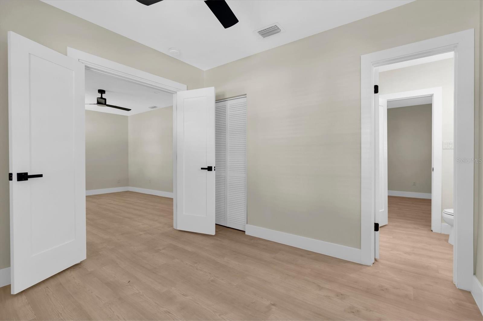 104 W LAMBRIGHT STREET, Tampa, FL 33604