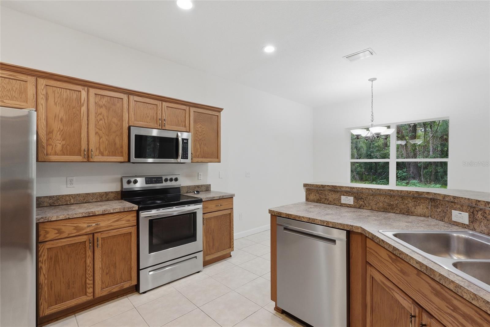 2621 FIDDLESTICK CIRCLE, Lutz, FL 33559