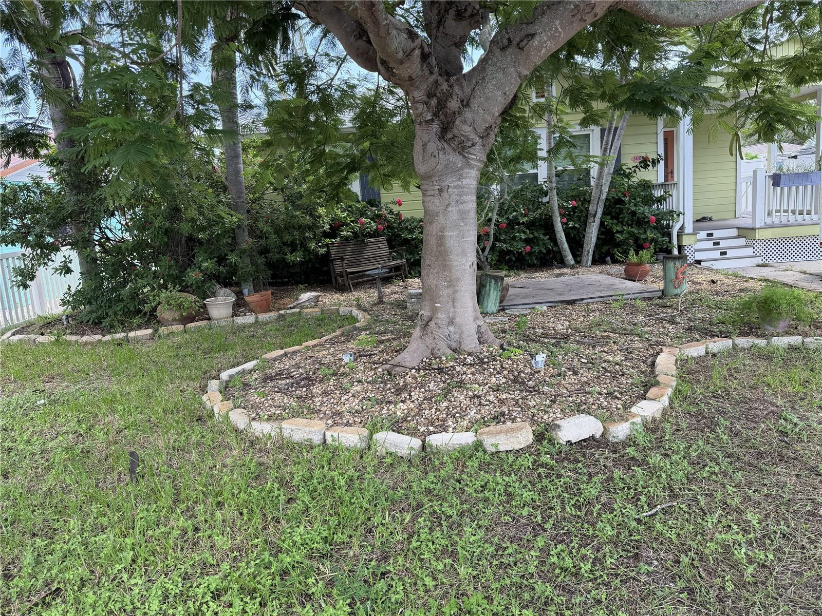 3008 DUPONT STREET S, Gulfport, FL 33707 3008 DUPONT STREET S, Gulfport, FL 33707