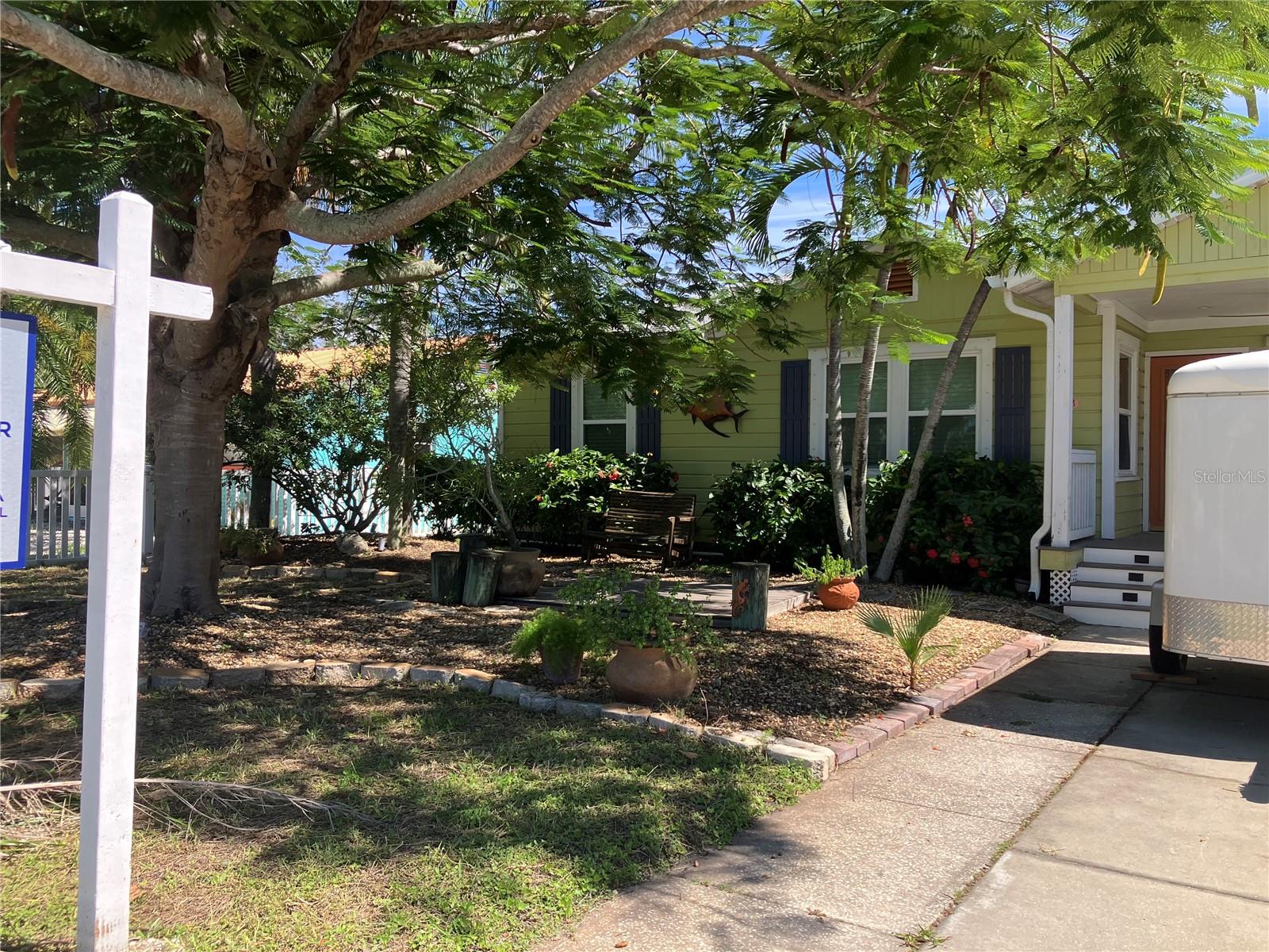 3008 DUPONT STREET S, Gulfport, FL 33707