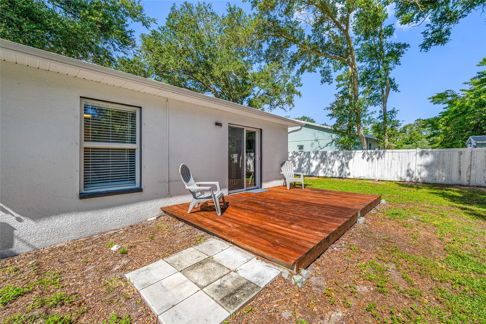 608 2ND STREET SW, Largo, FL 33770