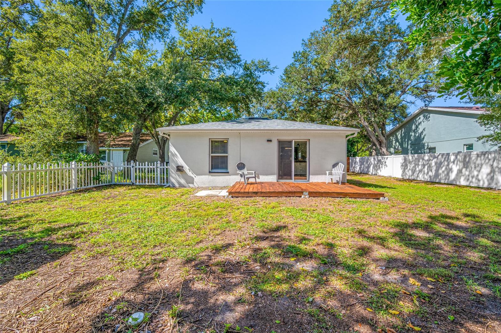 608 2ND STREET SW, Largo, FL 33770