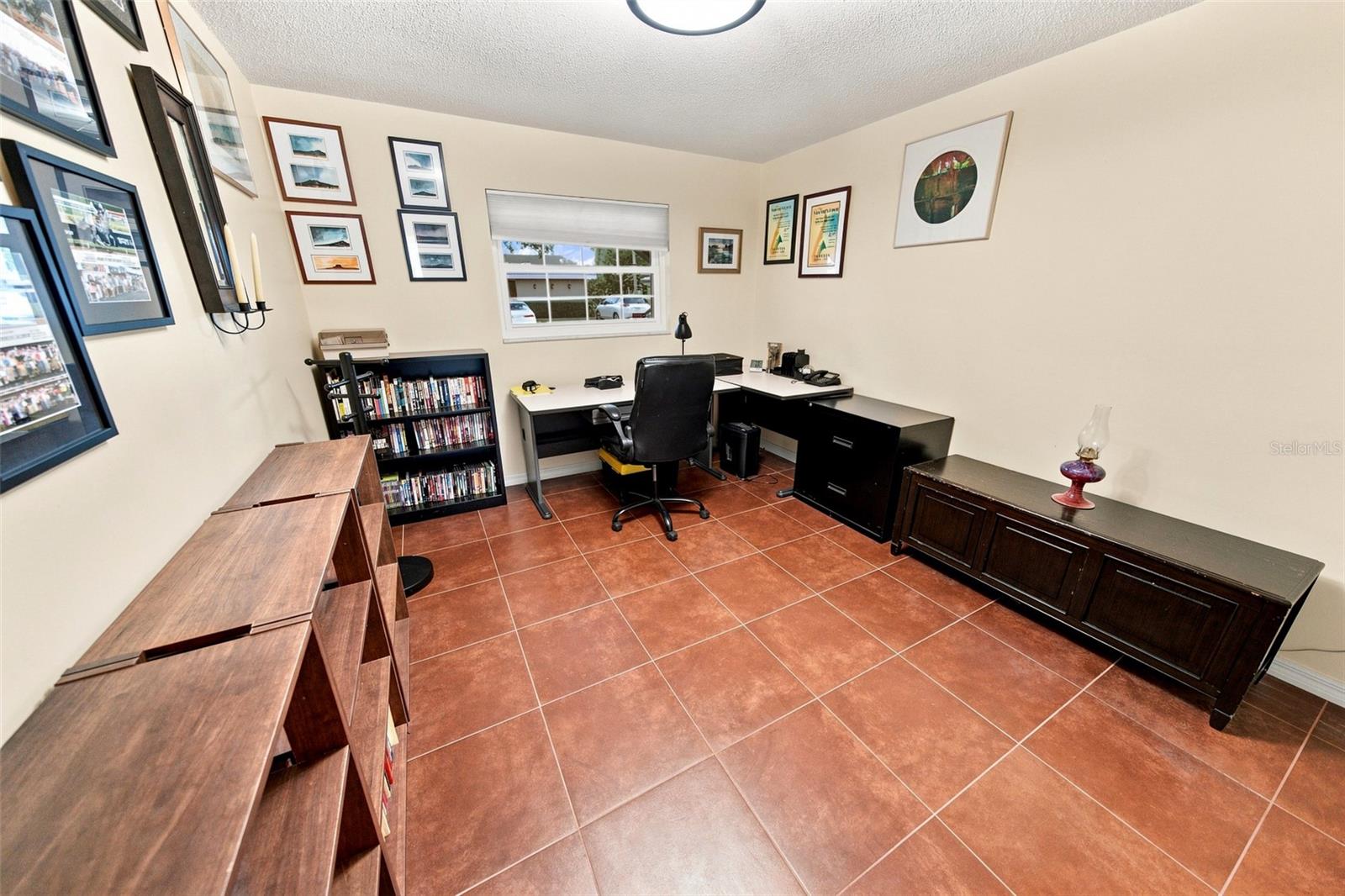 Secondary Bedroom/Office
