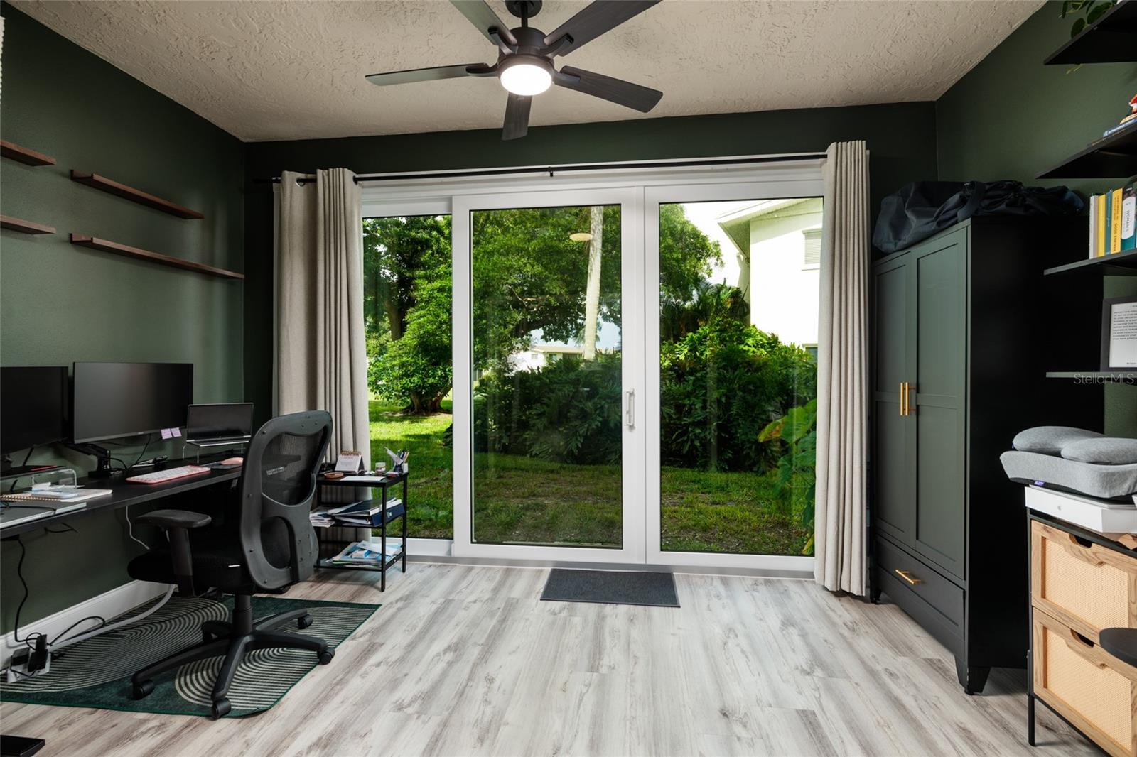 4595 CHANCELLOR STREET NE, #114, St Petersburg, FL 33703