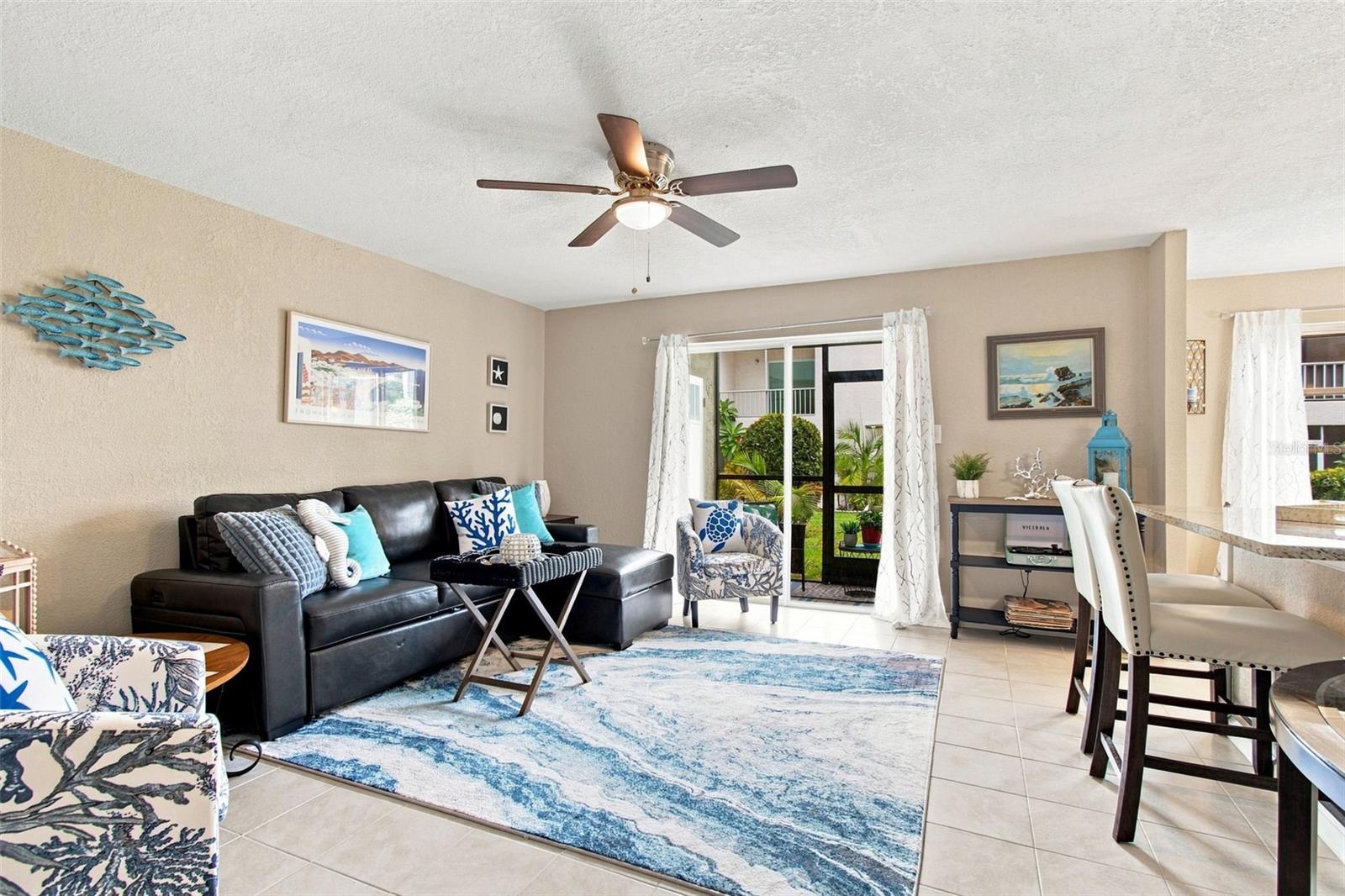 Family Room w/Sliding Glass Doors