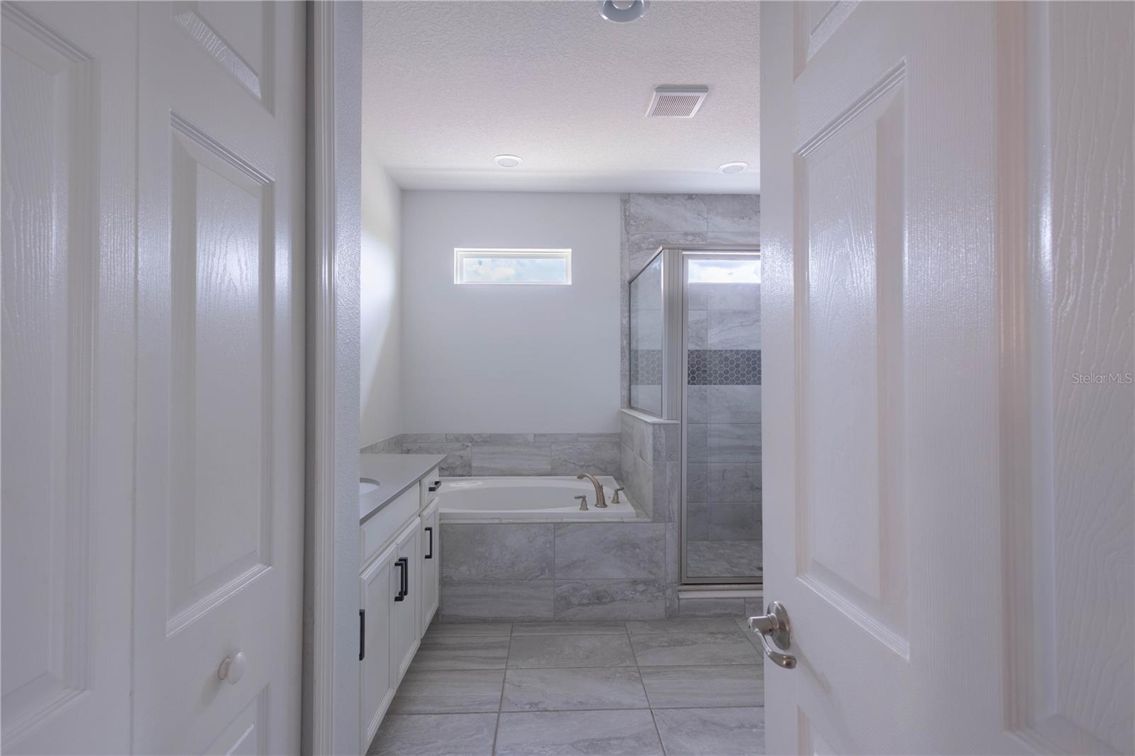 7214 PARADISO DRIVE, Apollo Beach, FL 33572